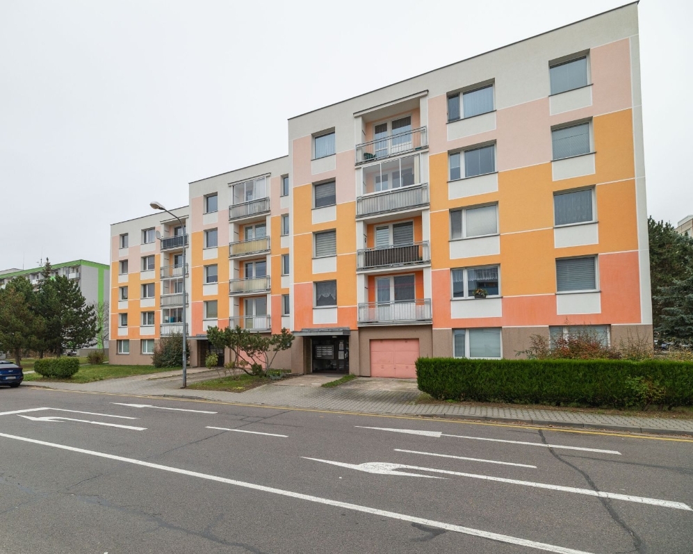 Prodej bytu 3+kk, 78 m², Hradec Králové, ul. Brožíkova
